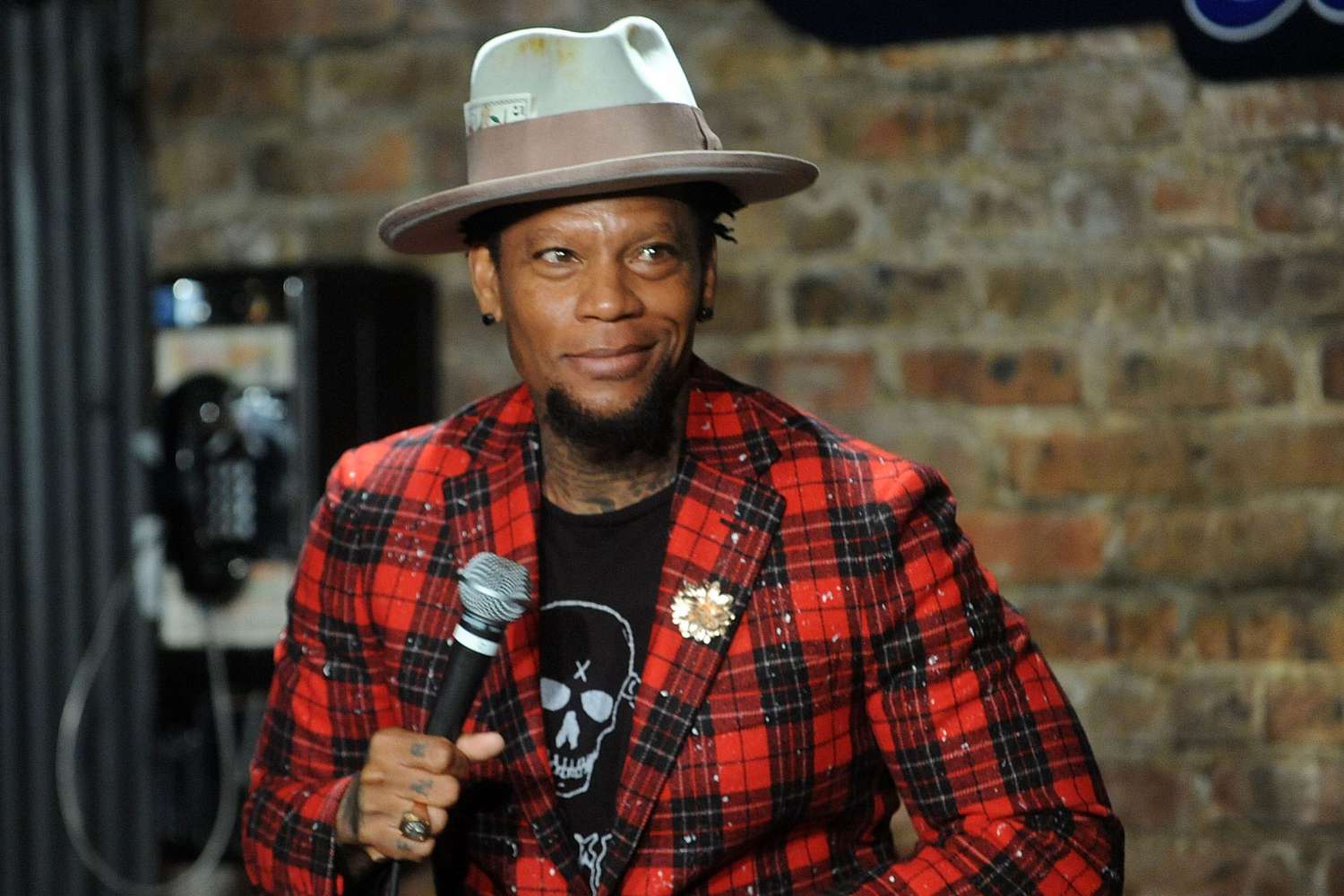 D.L. Hughley live on tour